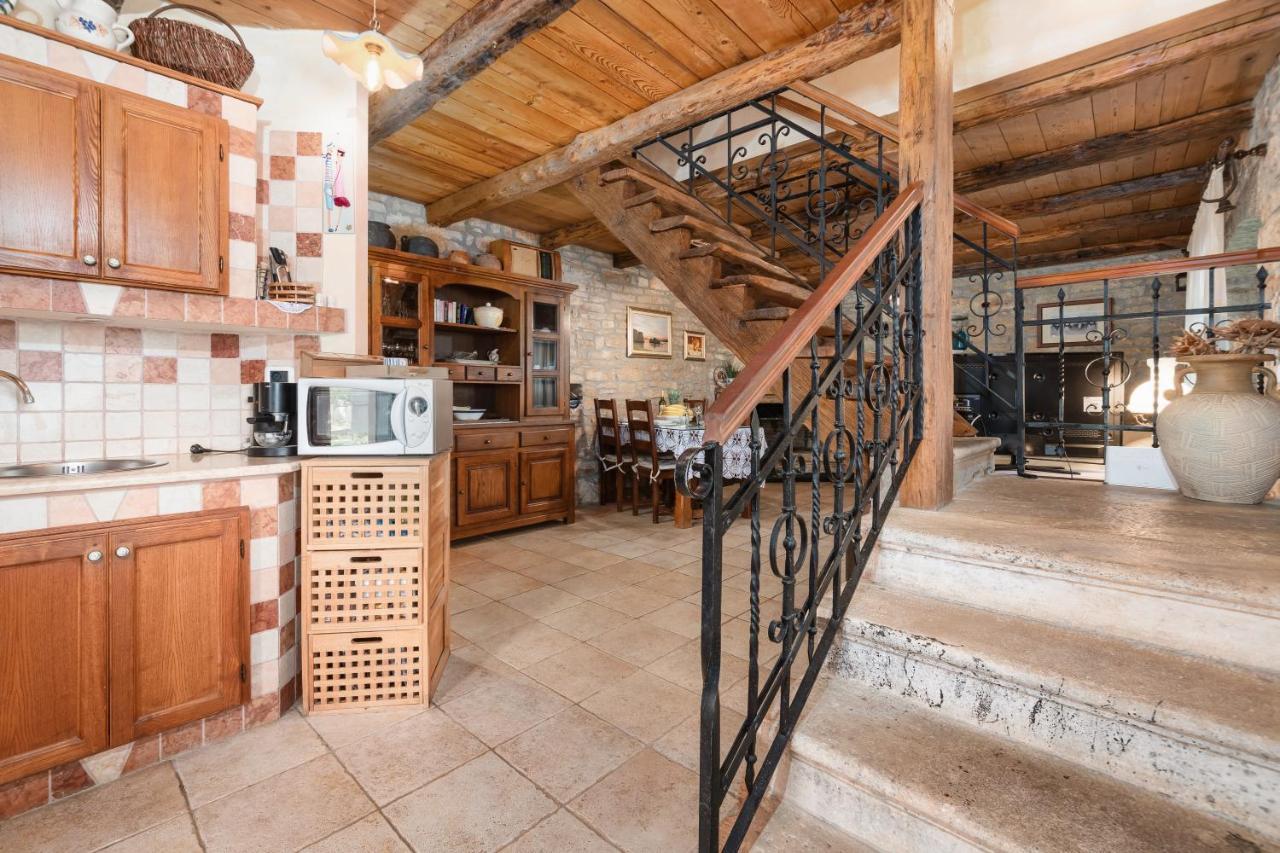 Villa Janko Sveti Lovreč Pazenatički Екстериор снимка