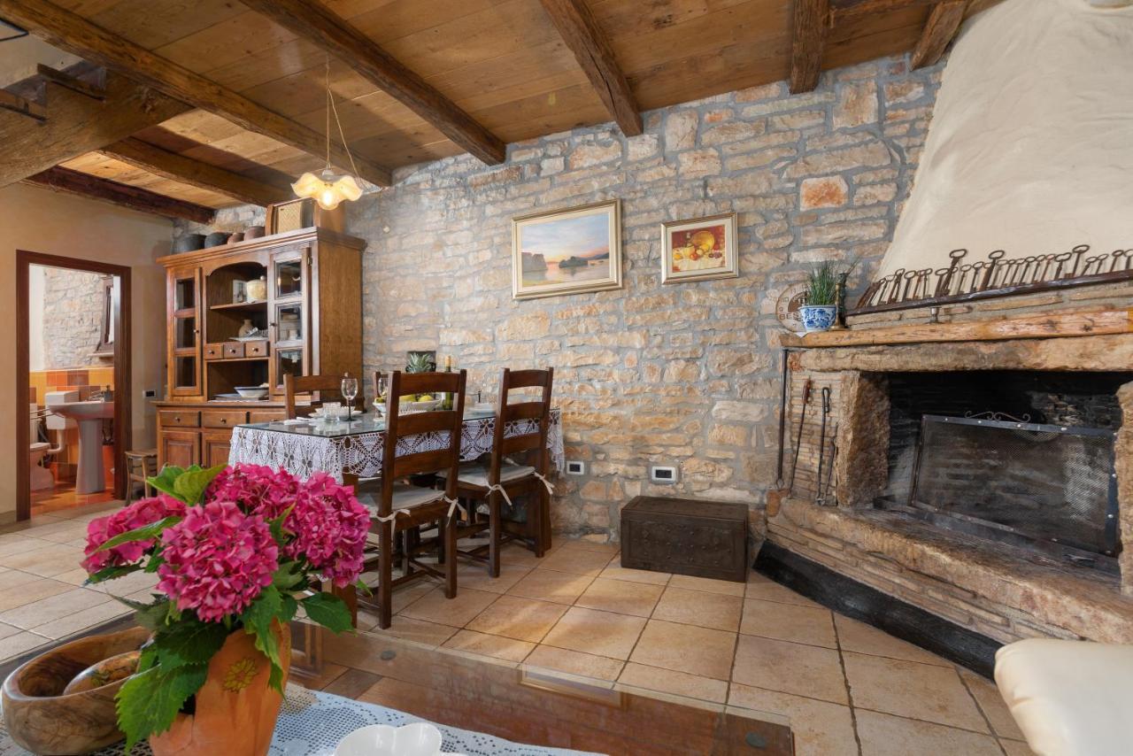 Villa Janko Sveti Lovreč Pazenatički Екстериор снимка