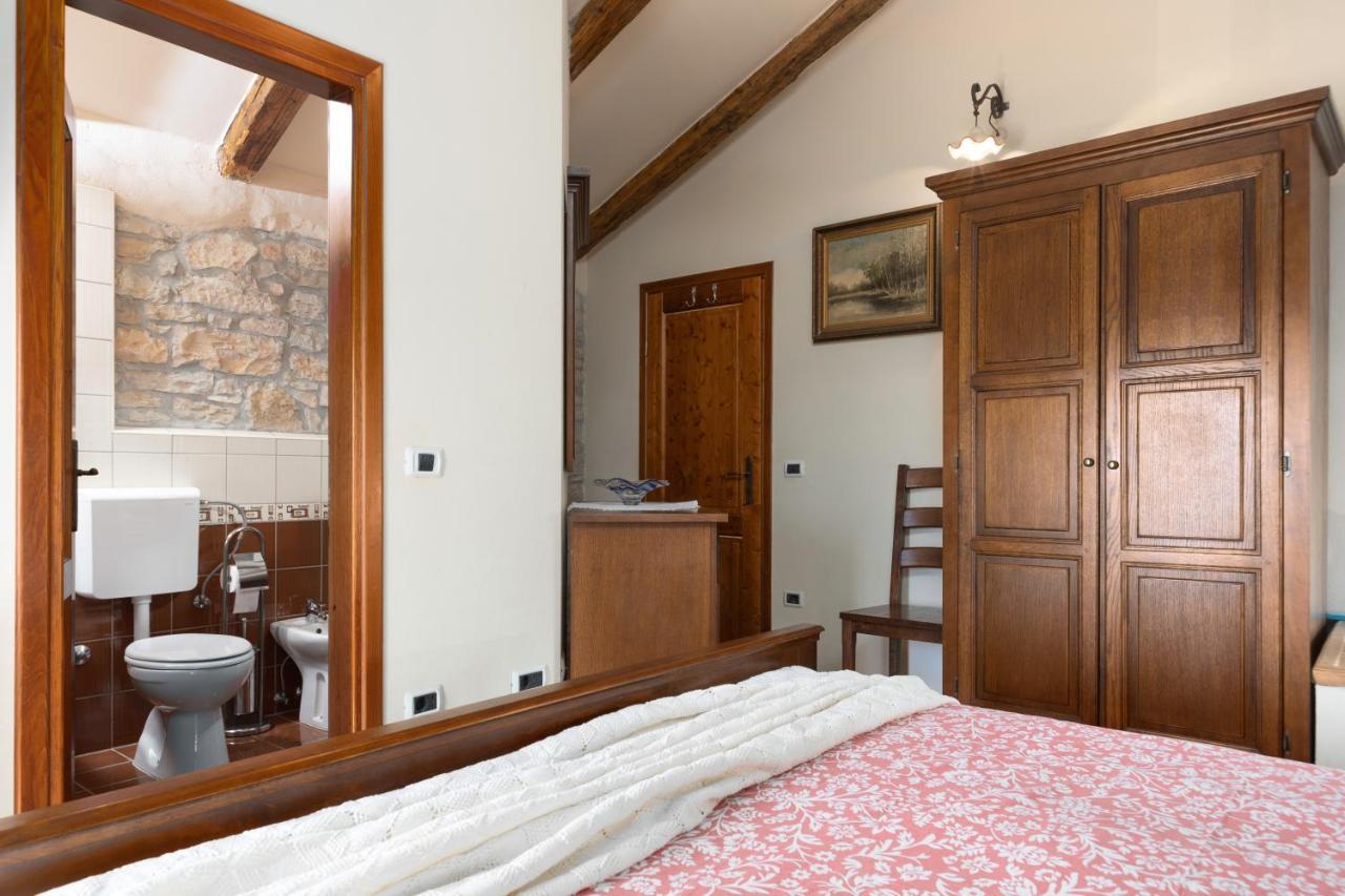 Villa Janko Sveti Lovreč Pazenatički Екстериор снимка