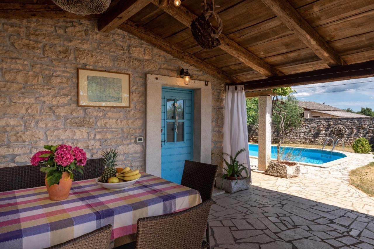Villa Janko Sveti Lovreč Pazenatički Екстериор снимка